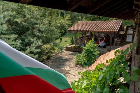 Balcony/Terrace, Garden view