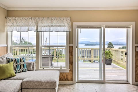 Acadia Home with Incredible Frenchman Bay View! Casa in Lamoine
