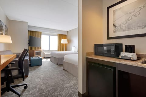 SpringHill Suites by Marriott Newark International Airport Hotel in Newark