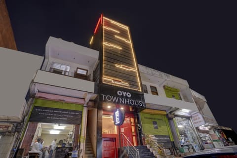 Super Townhouse 453 Malviya Nagar Hotel in Jaipur