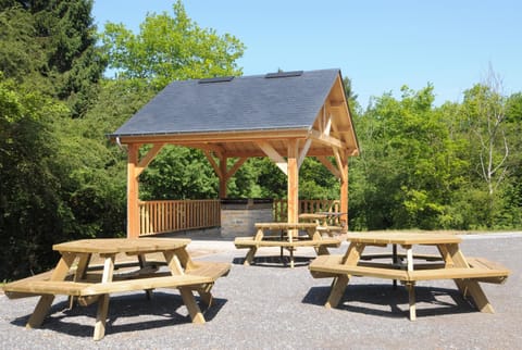 BBQ facilities, Garden