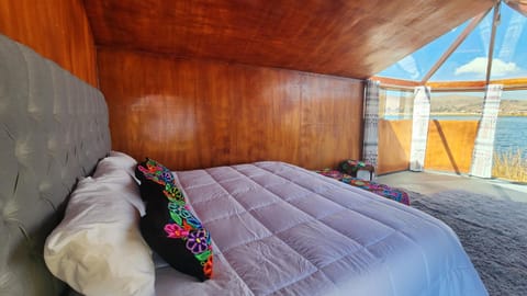 Hanan Pacha Lodge Country House in Puno, Peru