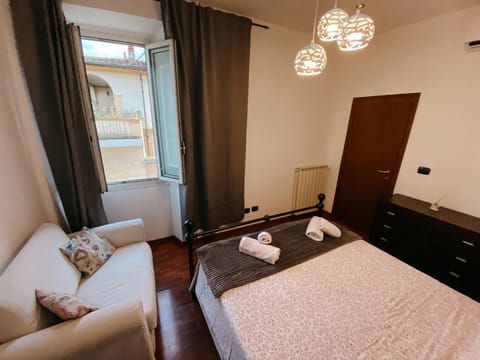 Vittoria House Apartment in Florence