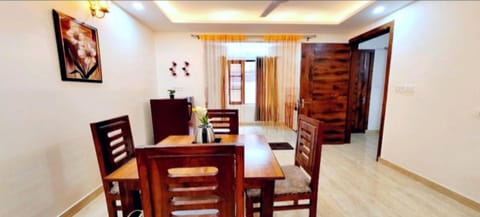 Yogvan Luxury 1BHK Apartments Tapovan Rishikesh Condo in Rishikesh