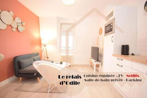 Communal lounge/ TV room, TV and multimedia, kitchen