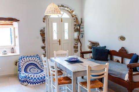 Blue & White: An Absolute Aegean dream house House in Naxos, Naxos and Lesser Cyclades, Greece