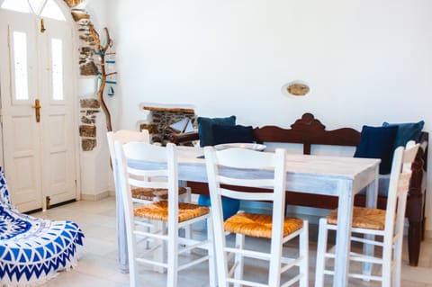 Blue & White: An Absolute Aegean dream house House in Naxos, Naxos and Lesser Cyclades, Greece