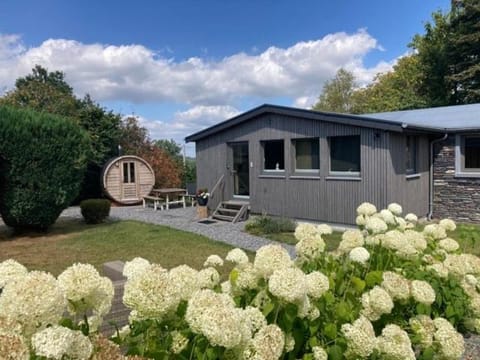 Chalet des Campanules avec Sauna Chalet in Vielsalm