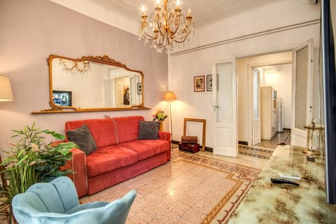 AwesHomeItaly - Cinque Terre Liberty Dream Apartment in La Spezia