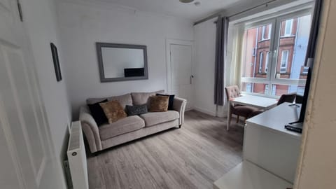 Carrick - One Bed Apartment Apartment in England