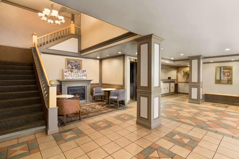 Lobby or reception, On site