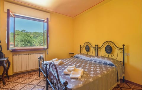 Nice Home In Camaiore With Kitchen Casa in Camaiore