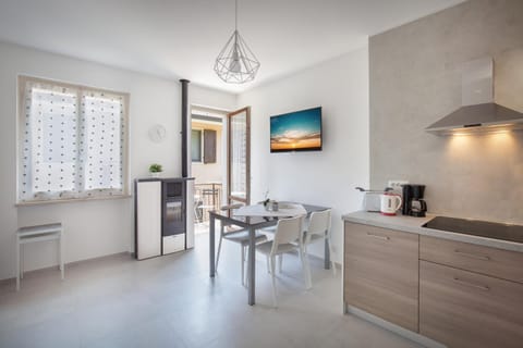 Apartment Prefontana With Pool Condo in Bardolino