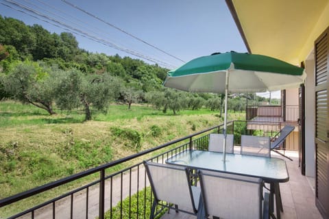 Apartment Prefontana With Pool Apartment in Bardolino