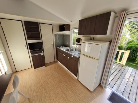 L'Orangerie de Lanniron - Mobil-Home O'HARA privilège - 3 chambres - 6 pers Campground/ 
RV Resort in Quimper