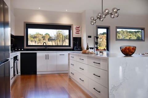 Retreat Lake Daylesford - Free Wifi House in Daylesford