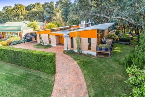 Elements - Echuca Holiday Homes House in Echuca