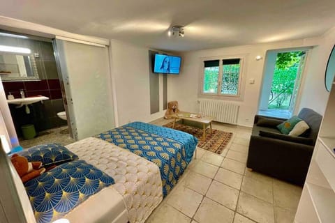 LE JAD Joli F2 proche Gare, Arènes avec terrasse privée Apartment in Nimes