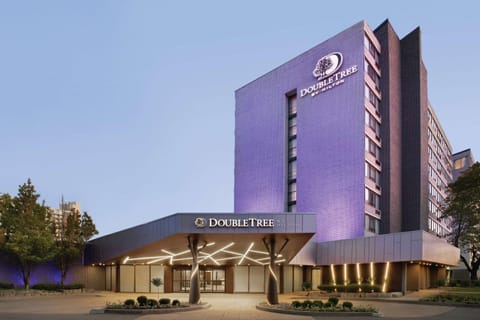 DoubleTree by Hilton Hotel Toronto Airport West Hotel in Brampton
