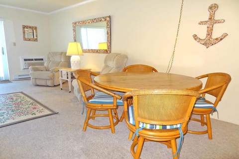 Barefoot Country 304 condo Apartment in Ocean City