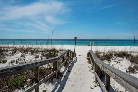 White Sands 427 House in Pensacola Beach