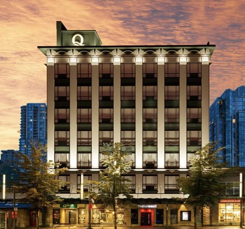 Property building, Location