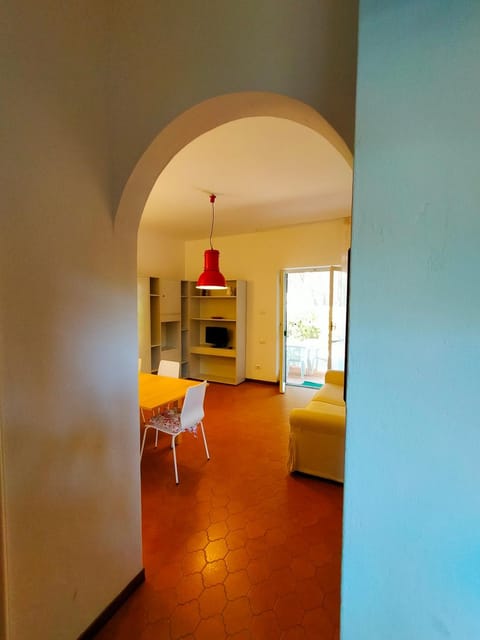Amazing & Relaxing Villa by the sea with large garden Apartment in Giannella