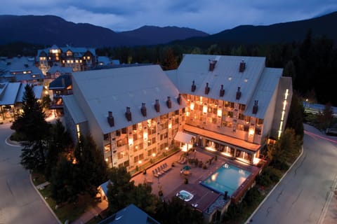 Mountainside Lodge Hotel in Whistler