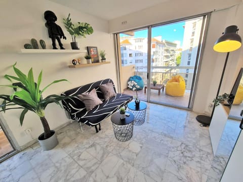 GregBnb - T2 Pleine Ville - CLIMATISE - BALCON - 2 Apartment in Toulon