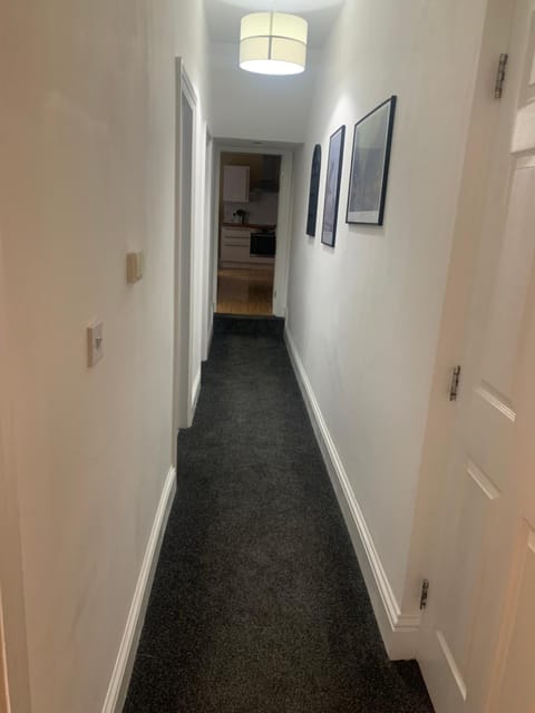 Gateshead Serviced Apartment Ideal for Contractors and Vacationing Apartment in Gateshead