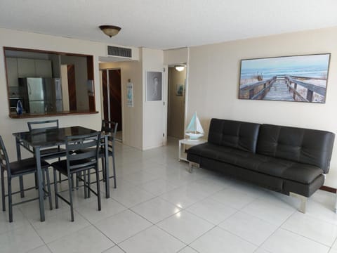 Coral Beach Isla Verde Beach Front Large 1 Bedroom Apt 208 Tower 1 Apartment in Carolina