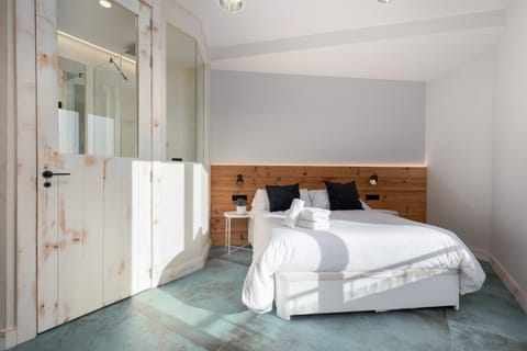 Your home at Valencia, Marina Real Apartment in Valencia