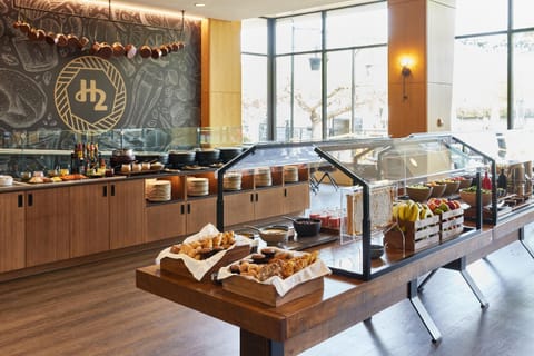 Breakfast, Buffet breakfast