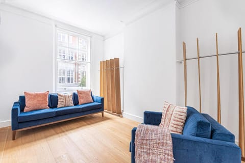 Contemporary Flat in the centre of Fitzrovia Apartment in London Borough of Islington