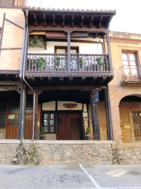 Property building, Balcony/Terrace