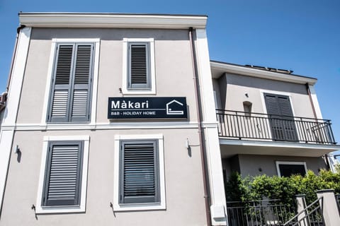 B&B Màkari holiday home Bed and Breakfast in Barcellona Pozzo di Gotto