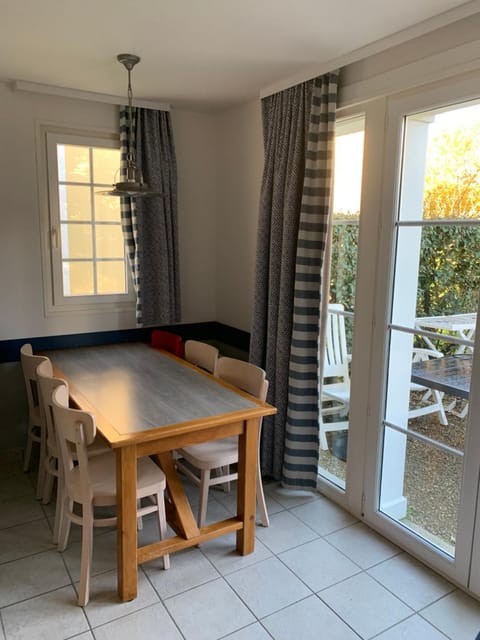 Maison Fort-Mahon Plage Residence Belle Dune House in Fort-Mahon-Plage