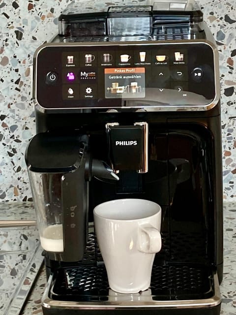 Coffee/tea facilities, Kitchen or kitchenette