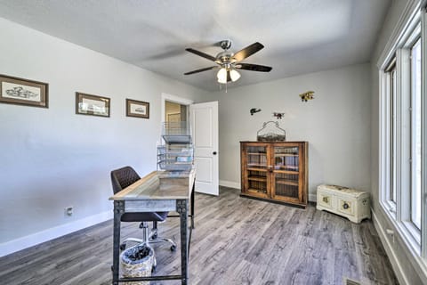 Cedar City Family Home with Game Room and Yard! Casa in Cedar City