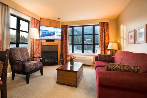 Sundial Hotel Hotel in Whistler