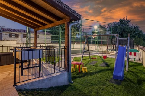 Patio, Garden, Garden view