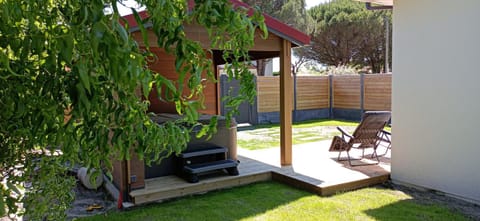 Patio, Garden, Garden view