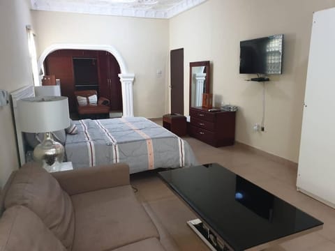 TeamVilla Bed and Breakfast in Accra