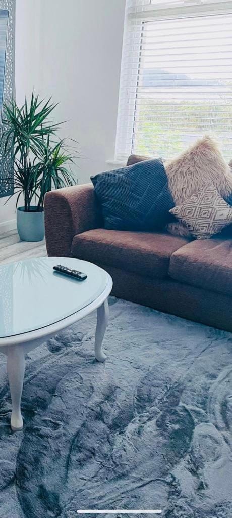 Spectacular 4 Bedroom Sea View Residential Home House in Bangor