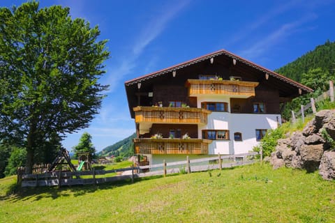 Property building, Spring, Day, Natural landscape, Mountain view