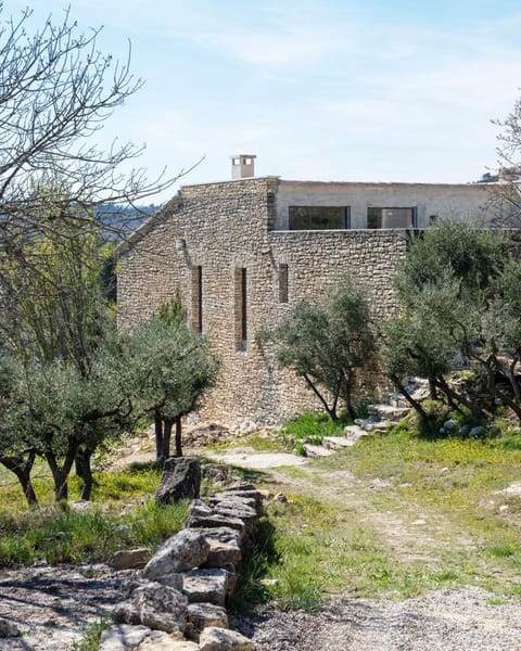 l'Atelier des Milles Roches House in Gordes