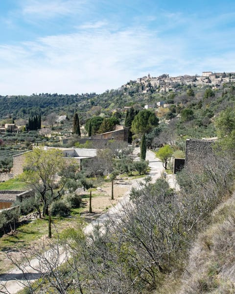 l'Atelier des Milles Roches House in Gordes