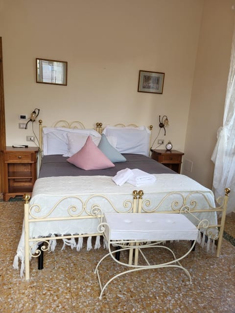 BnB Villa Melany vicino Centro Bed and Breakfast in Capannori