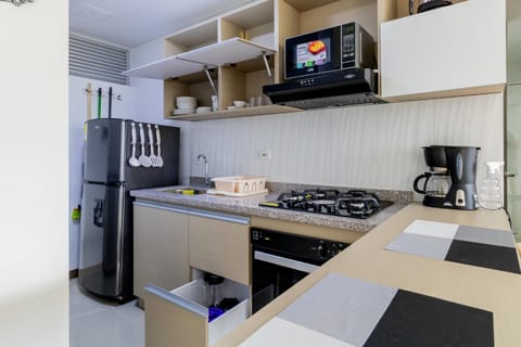 Kitchen or kitchenette, minibar, pet friendly, stove