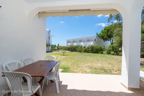 Patio, View (from property/room), Balcony/Terrace, Dining area